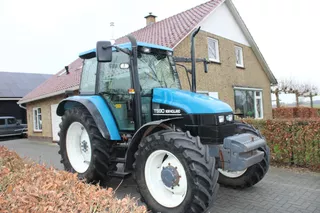 New Holland TS 90