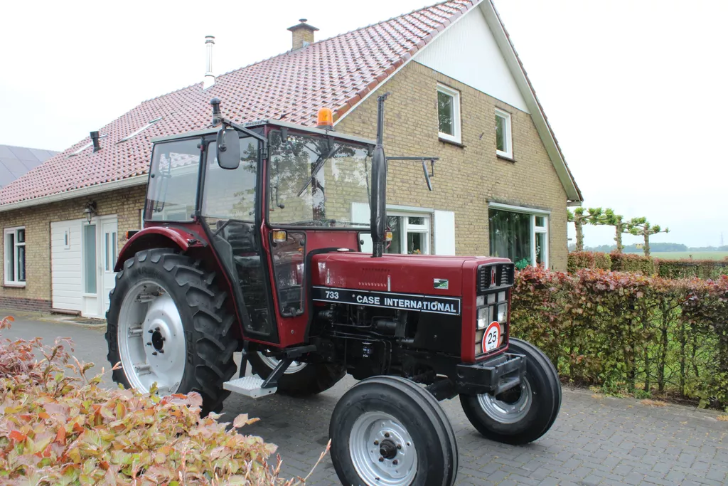 Case IH 733
