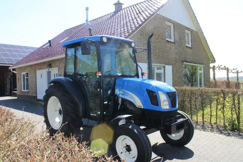 New Holland TN60DA