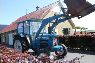 Ford 4600