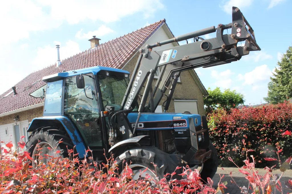 Ford 6640 met voorlader