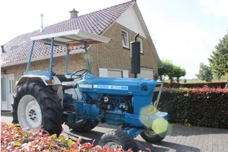 Ford 5600 met stuurbekrachtiging
