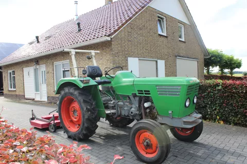 Deutz D3006 met Suire 1,80 Maaier Setprijs