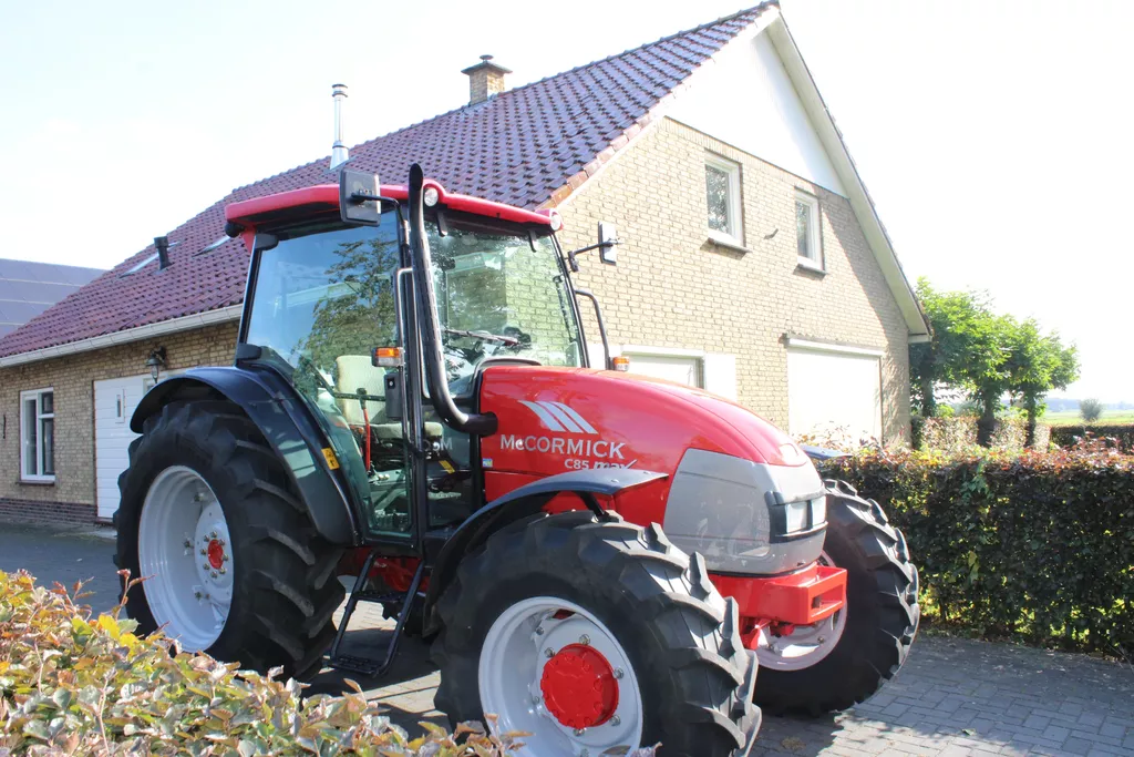 Mc Cormick C-MAX 85