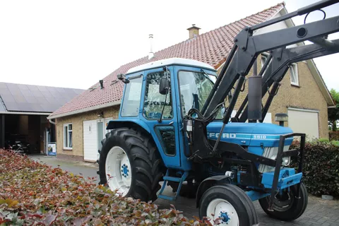 Ford 5610 gen 1