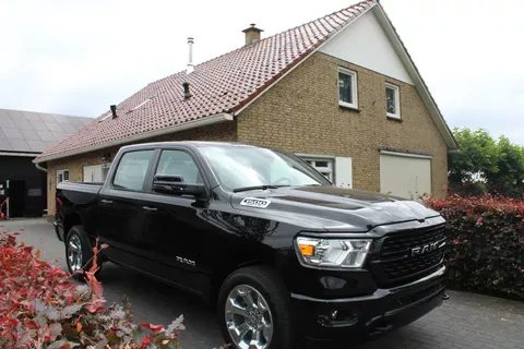 Dodge Ram Pick-Up 1500 V8 Bighorn