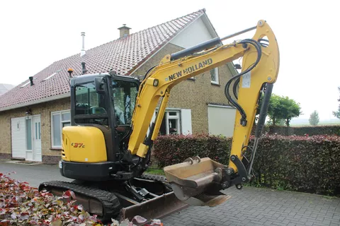 New Holland E37C