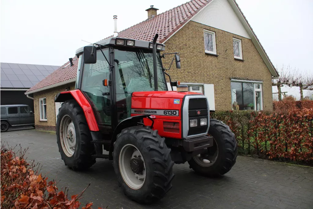 Massey Ferguson 6130