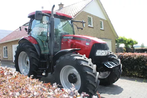 Case IH Maxxum 125