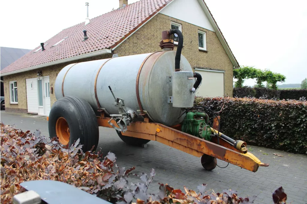 Jako 4000